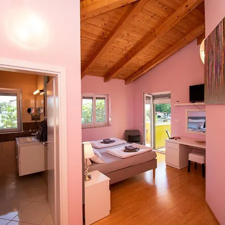 Vila Gaya In Porec,istrien By Istrabook Poreč